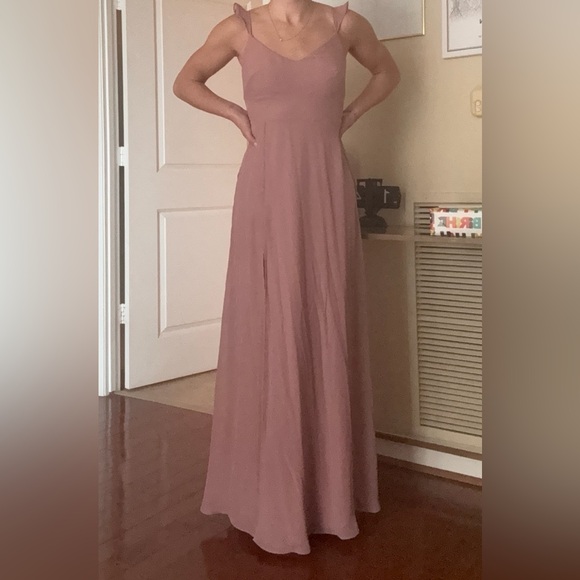 Elegant Pink Maxi Dress - Picture 3 of 3